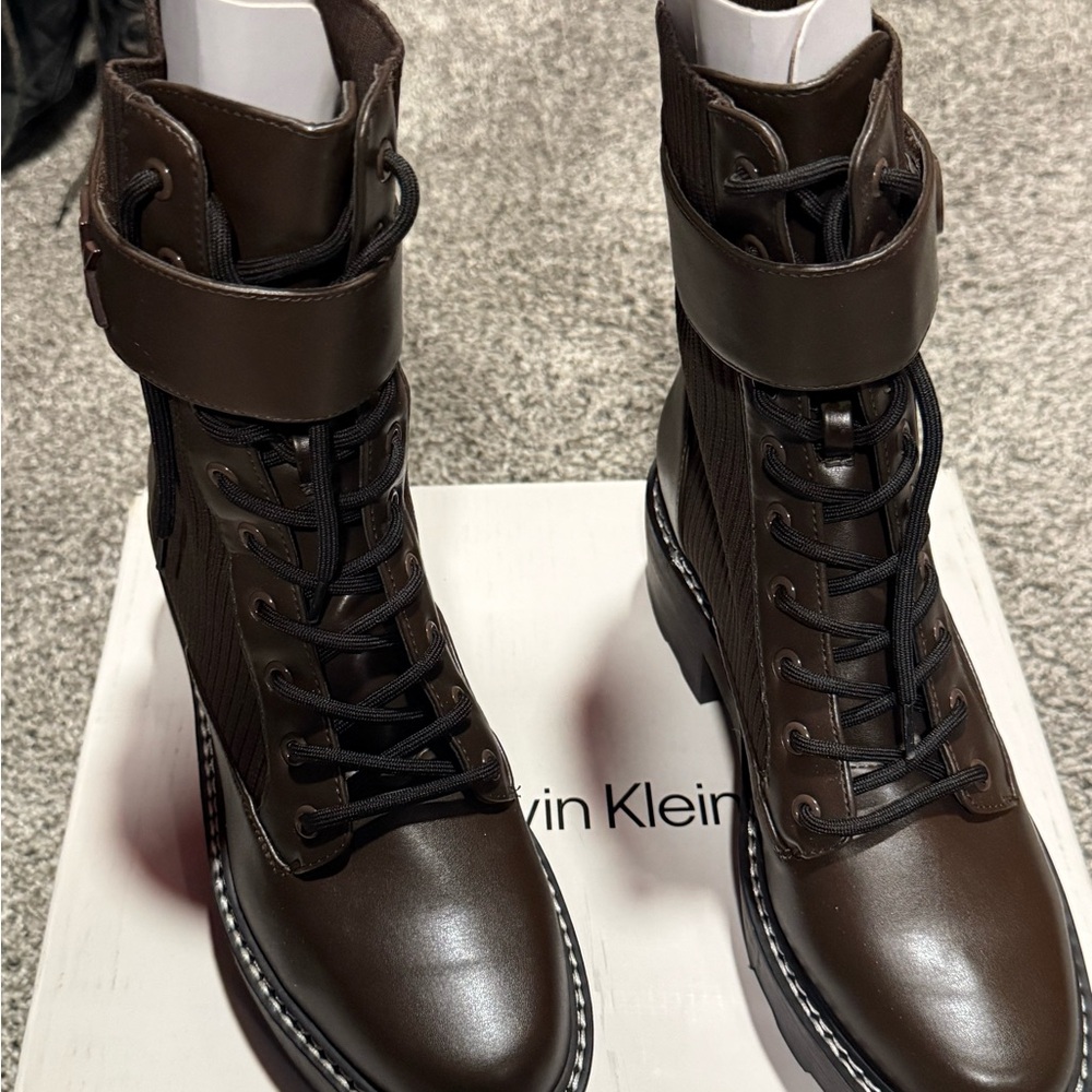 *NEW* Calvin Klein women's Arabel Lace-up Logo Buckle Lug Sole Combat Booties